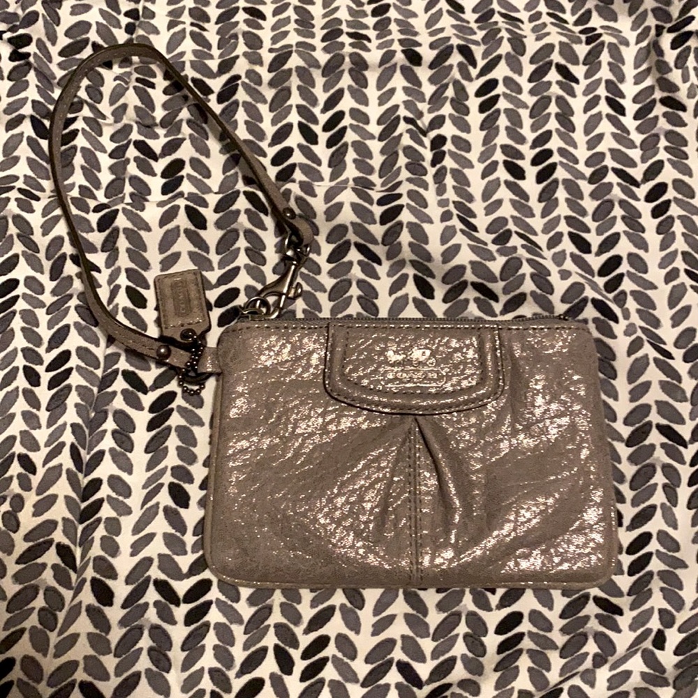 Coach small wristlet, grey pebble leather